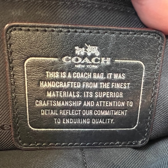 Coach shoulder bag - Picture 4 of 16